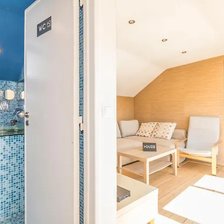 Houze_city Center, 5 Flat W/ Sunny Terrace Apartman Lisboa